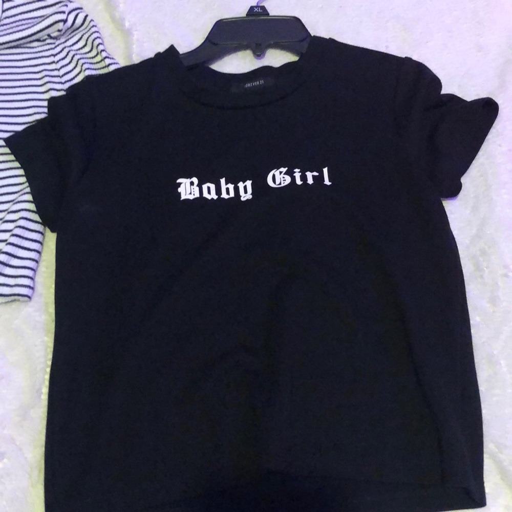 black babygirl cropped shirt